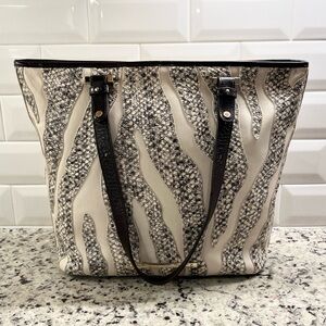 Brahmin Medium Asher Tote in Crème Solmar Colorway EUC